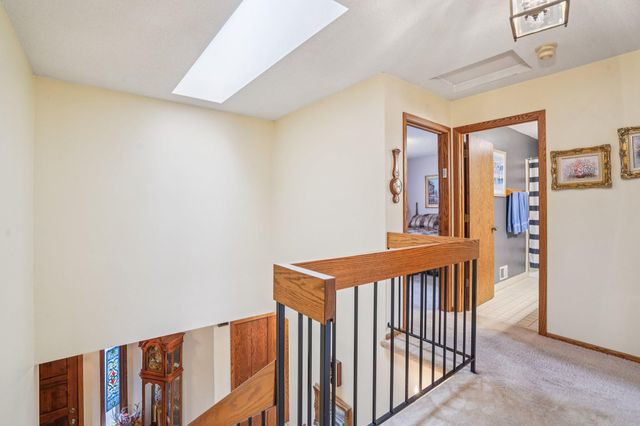 11380 36th Place N, Plymouth, MN 55441