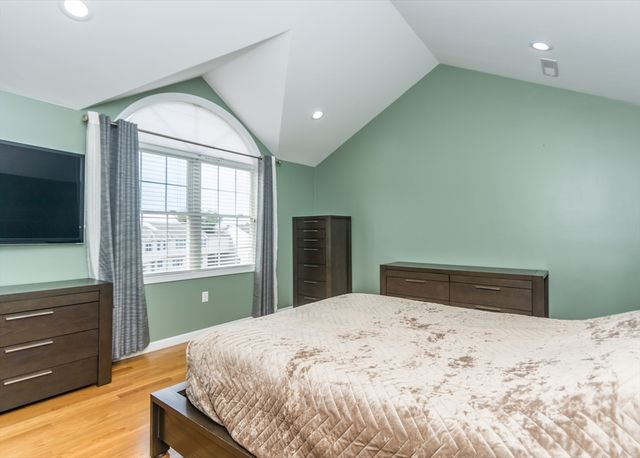 985 Trapelo Road 23, Waltham, MA 02452