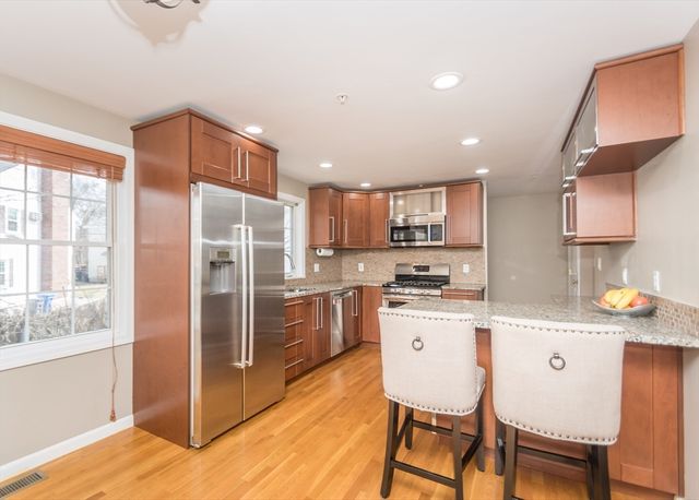 985 Trapelo Road 23, Waltham, MA 02452