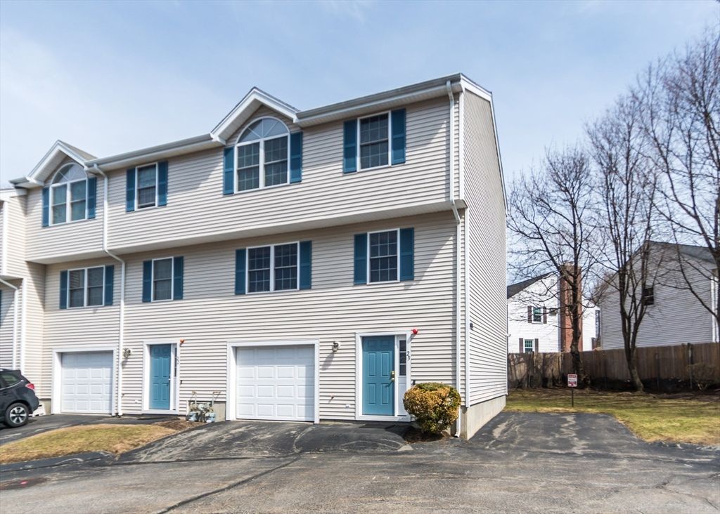985 Trapelo Road 23, Waltham, MA 02452