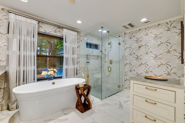 9009 Arbor Park Drive, Dallas, TX 75243