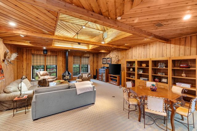 9009 Arbor Park Drive, Dallas, TX 75243