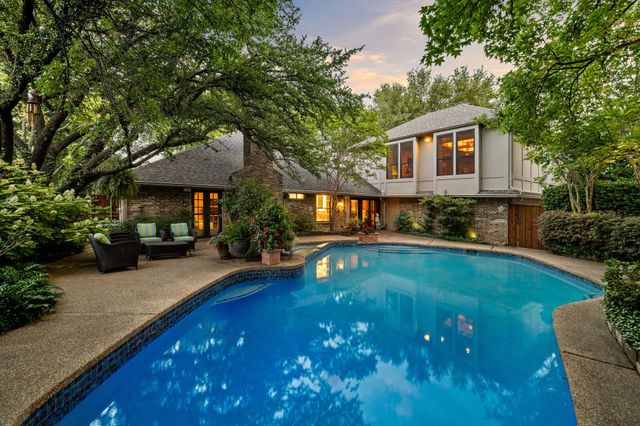 9009 Arbor Park Drive, Dallas, TX 75243