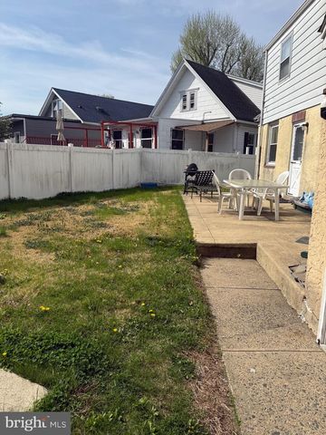 5 ARDMORE AVE, Upper Darby, PA 19082