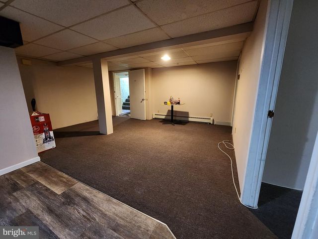 5 ARDMORE AVE, Upper Darby, PA 19082
