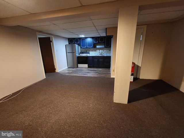 5 ARDMORE AVE, Upper Darby, PA 19082