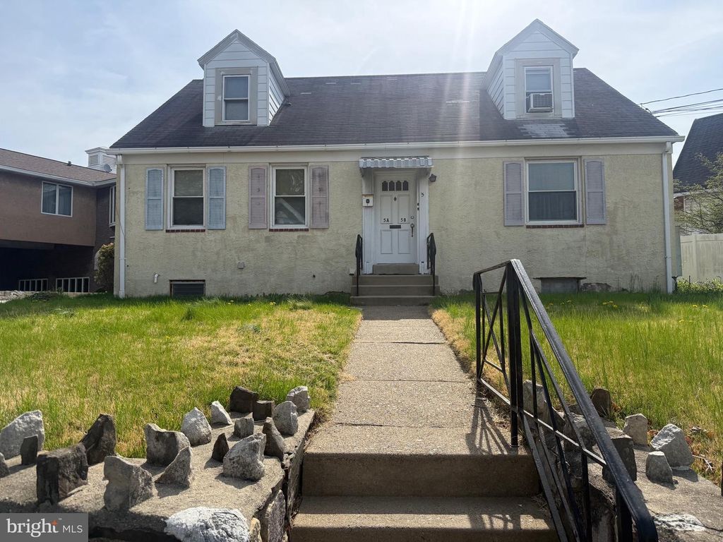 5 ARDMORE AVE, Upper Darby, PA 19082