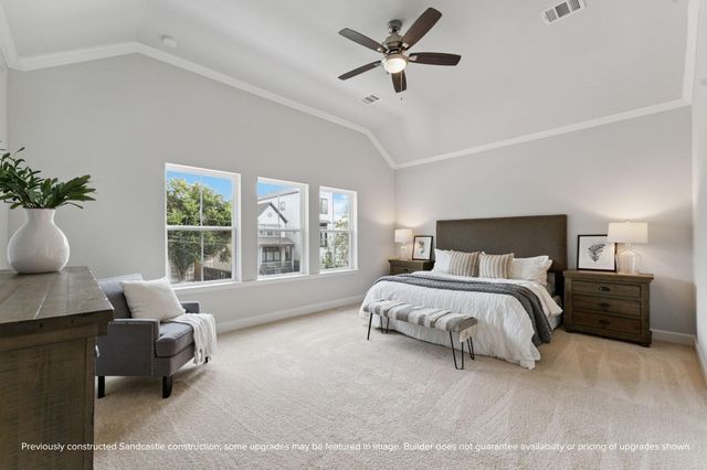 5672 Nolda Street, Houston, TX 77007