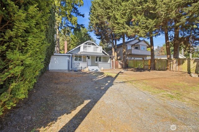 12243 16th Avenue S, Seattle, WA 98168