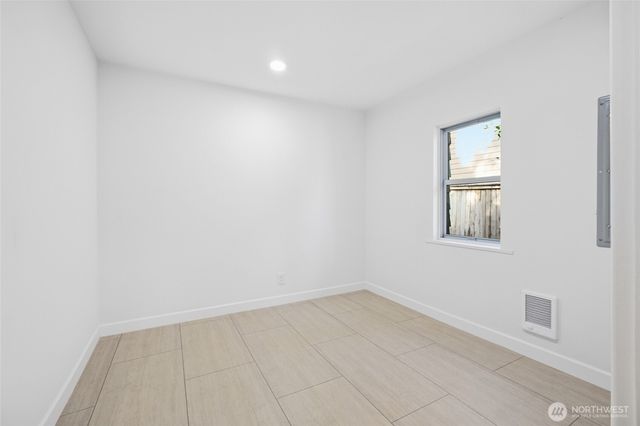 12243 16th Avenue S, Seattle, WA 98168
