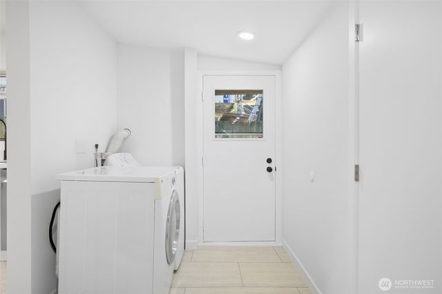 12243 16th Avenue S, Seattle, WA 98168