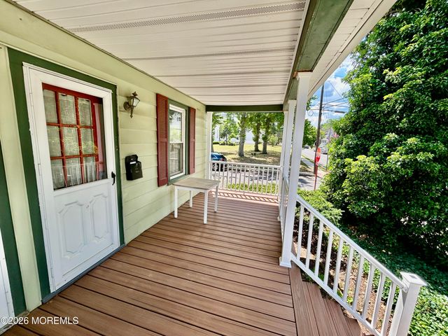 75 Division Street B, Keyport, NJ 07735