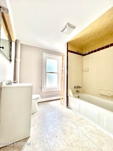 75 Division Street B, Keyport, NJ 07735