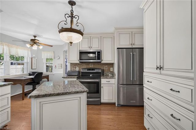 2613 Level Loop RD, Virginia Beach, VA 23456