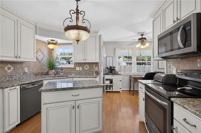 2613 Level Loop RD, Virginia Beach, VA 23456