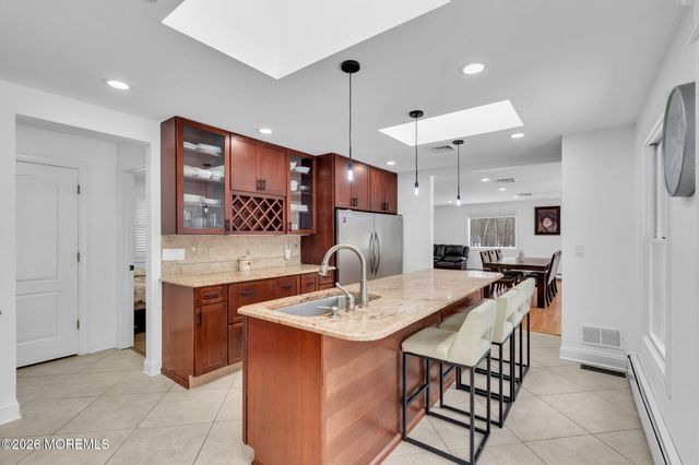 86 Cox Cro Road, Toms River, NJ 08755