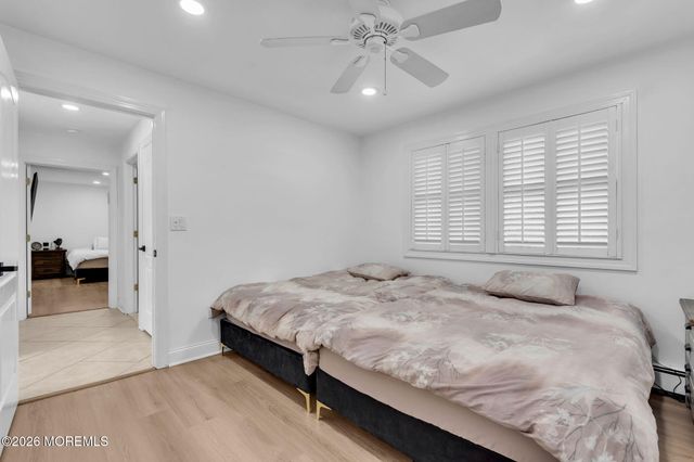 86 Cox Cro Road, Toms River, NJ 08755