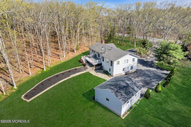 86 Cox Cro Road, Toms River, NJ 08755