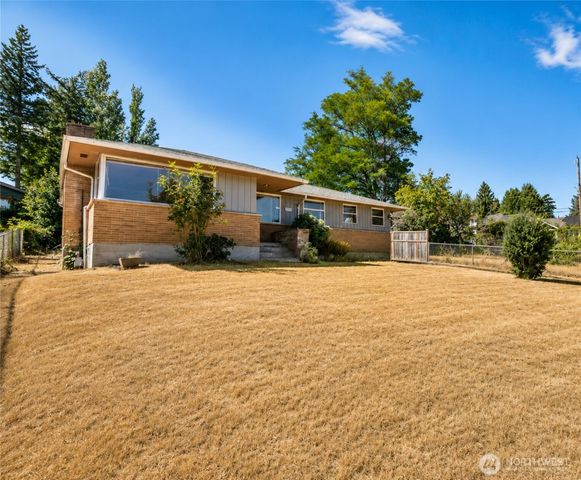 11549 N Park Avenue N, Seattle, WA 98133