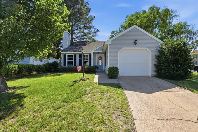 1801 Bloomfield DR, Virginia Beach, VA 23453