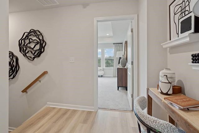 2702 Dreycott Lane, Lawrenceville, GA 30043