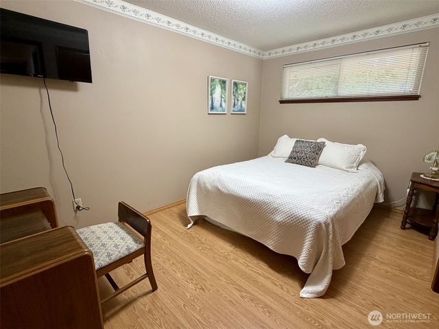 7634 11th Avenue SE, Lacey, WA 98503