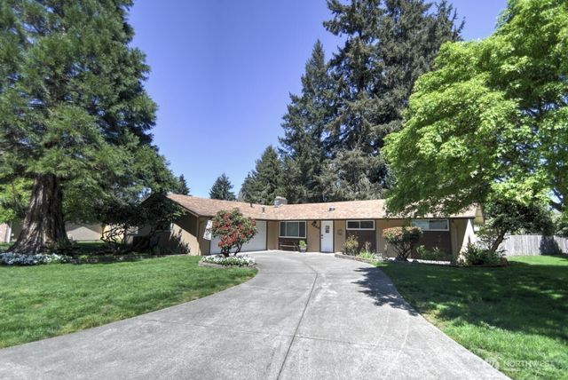 7634 11th Avenue SE, Lacey, WA 98503
