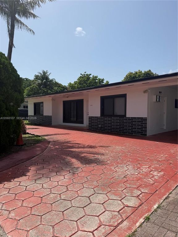 1150 NE 201st Terrace 0, Miami, FL 33179