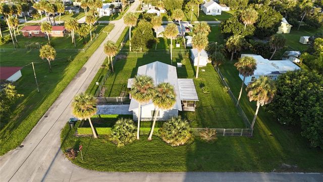 307 SW 10TH STREET, Okeechobee, FL 34974