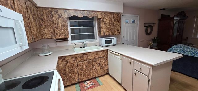 307 SW 10TH STREET, Okeechobee, FL 34974