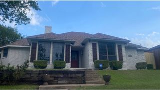 418 Whispering Hills Drive, Duncanville, TX 75137