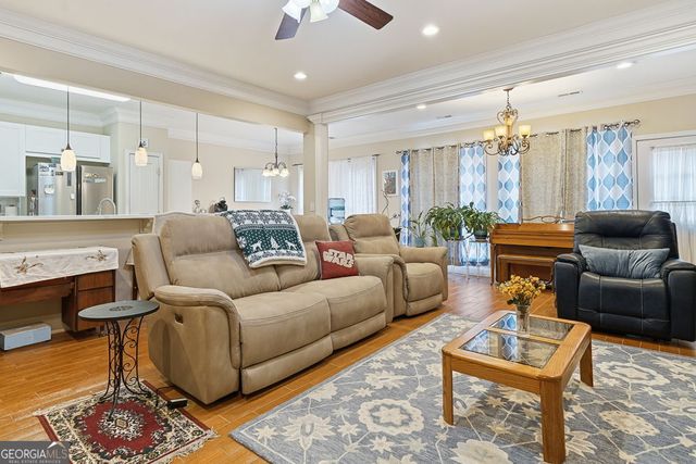 312 Santa Anita Avenue, Woodstock, GA 30189