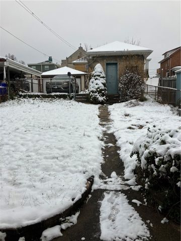 20 Westfield Avenue, West View, PA 15229