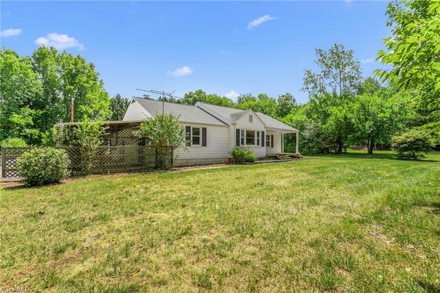 8001 NC Highway 87, Reidsville, NC 27320