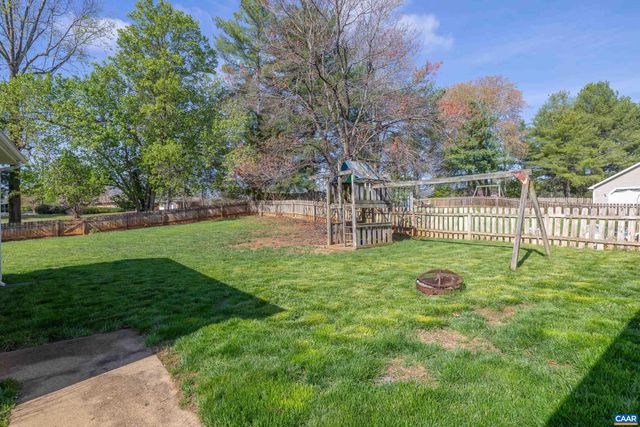 1547 BROAD CROSSING RD, Charlottesville, VA 22911