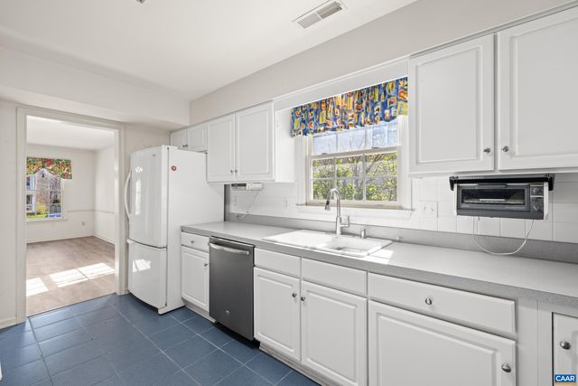 1547 BROAD CROSSING RD, Charlottesville, VA 22911