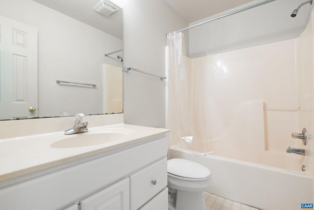 1547 BROAD CROSSING RD, Charlottesville, VA 22911
