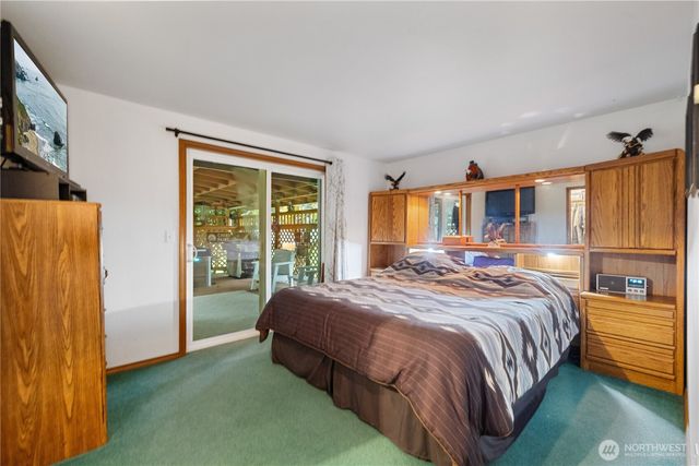 6630 Robe Menzel Road, Granite Falls, WA 98252