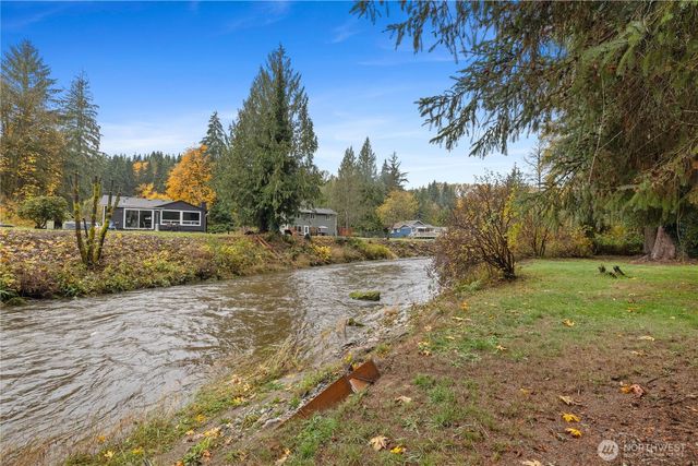 6630 Robe Menzel Road, Granite Falls, WA 98252