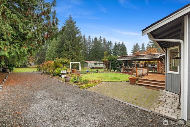 6630 Robe Menzel Road, Granite Falls, WA 98252