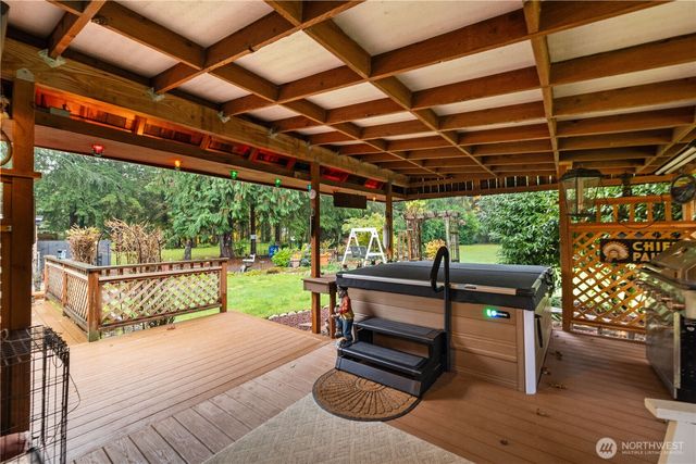 6630 Robe Menzel Road, Granite Falls, WA 98252