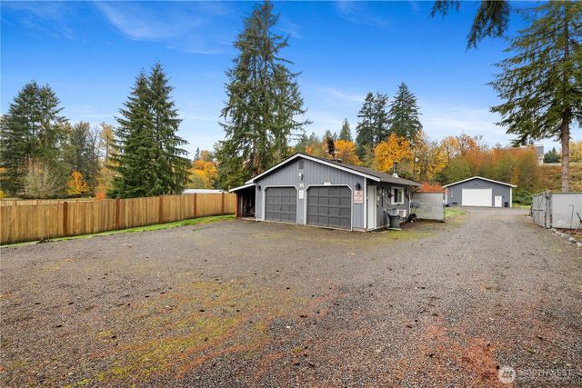 6630 Robe Menzel Road, Granite Falls, WA 98252