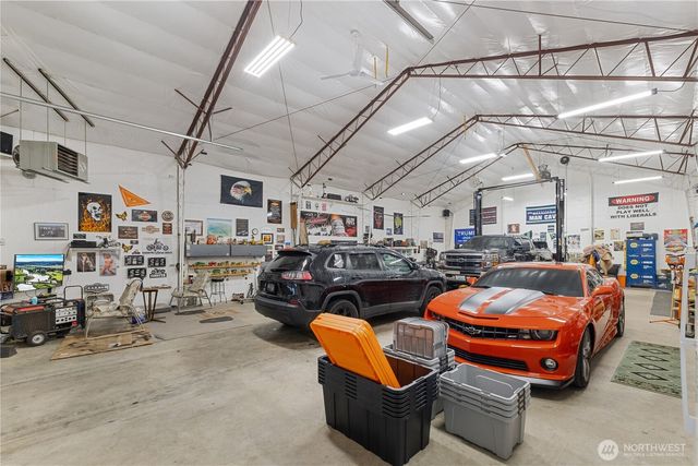 6630 Robe Menzel Road, Granite Falls, WA 98252