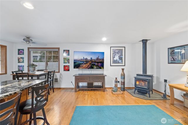 6630 Robe Menzel Road, Granite Falls, WA 98252