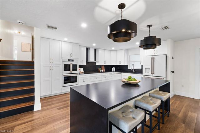 2720 68th ST SW, Naples, FL 34105