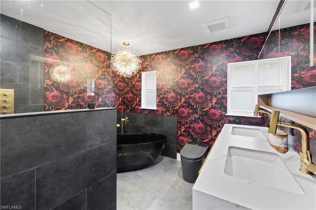 2720 68th ST SW, Naples, FL 34105