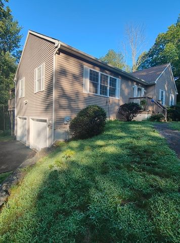 299 River St, Leicester, MA 01524