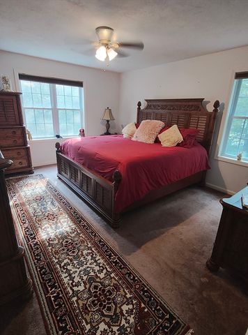 299 River St, Leicester, MA 01524
