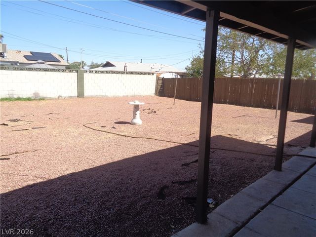 6244 Evergreen Avenue, Las Vegas, NV 89107