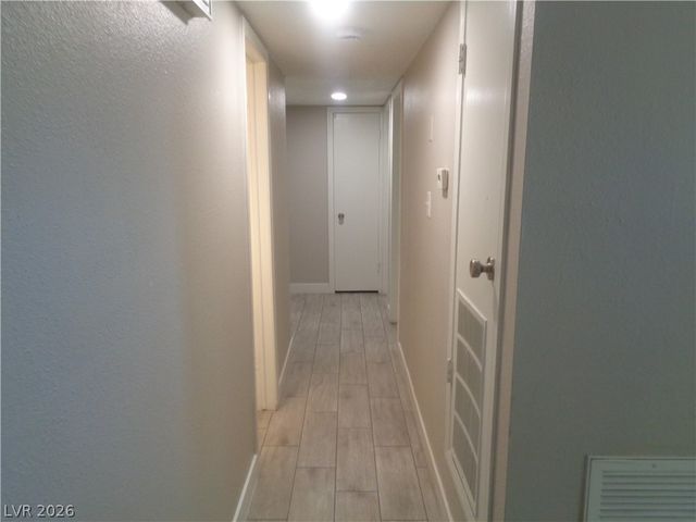 6244 Evergreen Avenue, Las Vegas, NV 89107